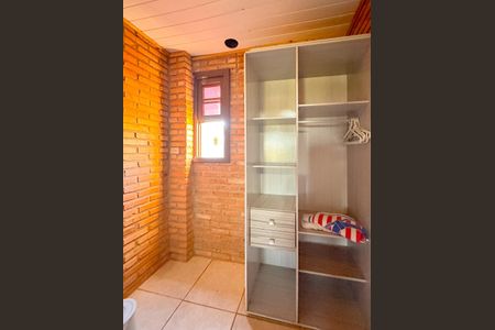 Casa para alugar com 92m², 2 quartos e 2 vagasBanheiro da Suíte