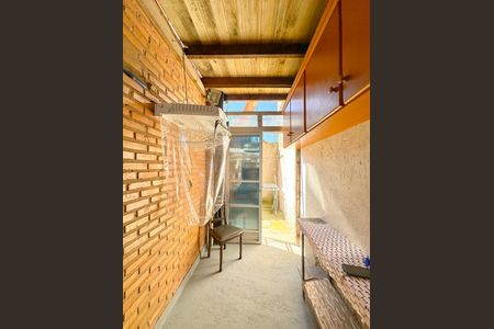 Casa para alugar com 92m², 2 quartos e 2 vagasLavanderia