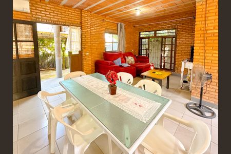 Casa para alugar com 92m², 2 quartos e 2 vagasSala de Jantar