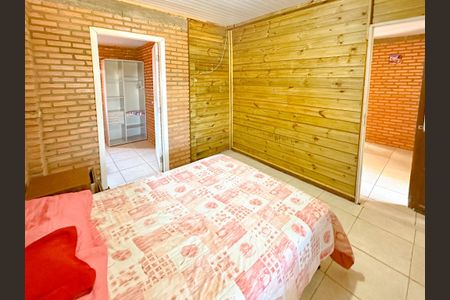 Casa para alugar com 92m², 2 quartos e 2 vagasSuíte 