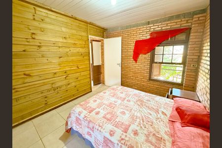 Casa para alugar com 92m², 2 quartos e 2 vagasSuíte 