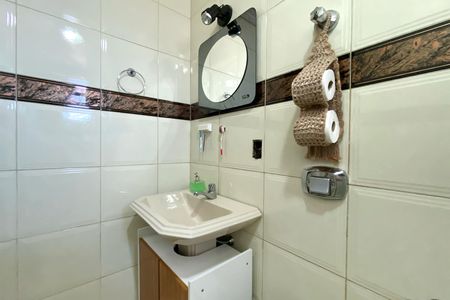 Apartamento à venda com 85m², 3 quartos e 2 vagasBanheiro