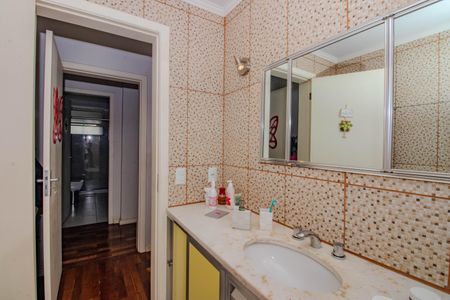 Apartamento à venda com 124m², 3 quartos e 1 vagaBanheiro da Suíte