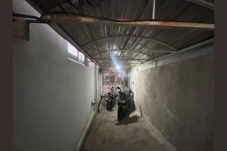 Casa à venda com 122m², 2 quartos e 1 vaga Casa à venda com 122m², 2 quartos e 1 vagaÁrea externa