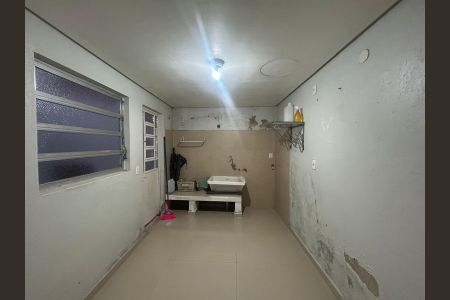 Casa à venda com 122m², 2 quartos e 1 vaga Casa à venda com 122m², 2 quartos e 1 vagaÁrea de Serviço