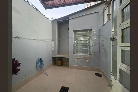 Casa à venda com 122m², 2 quartos e 1 vaga Casa à venda com 122m², 2 quartos e 1 vagaÁrea de Serviço