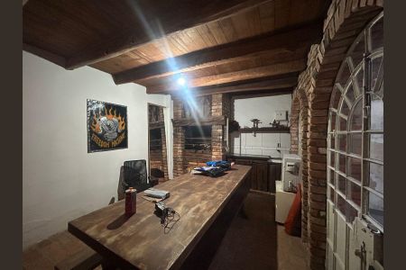 Casa à venda com 122m², 2 quartos e 1 vaga Casa à venda com 122m², 2 quartos e 1 vagaÁrea comum - Churrasqueira