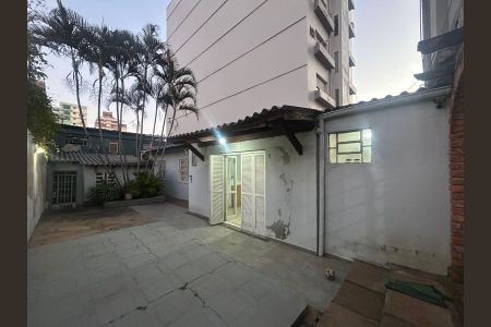 Casa à venda com 122m², 2 quartos e 1 vaga Casa à venda com 122m², 2 quartos e 1 vagaÁrea externa