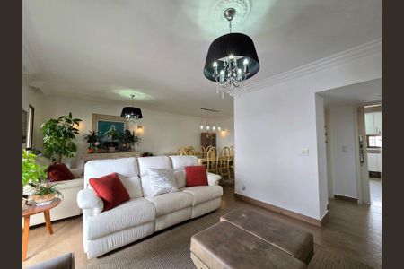 Apartamento à venda com 160m², 4 quartos e 3 vagasSala