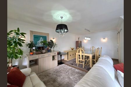 Apartamento à venda com 160m², 4 quartos e 3 vagasSala