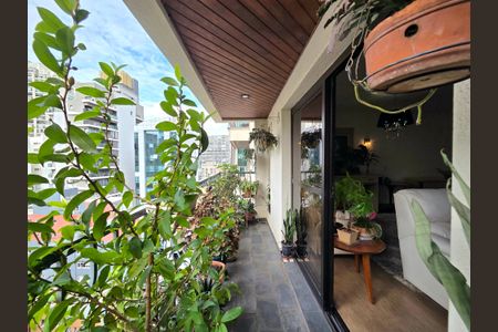 Apartamento à venda com 160m², 4 quartos e 3 vagasVaranda da Sala