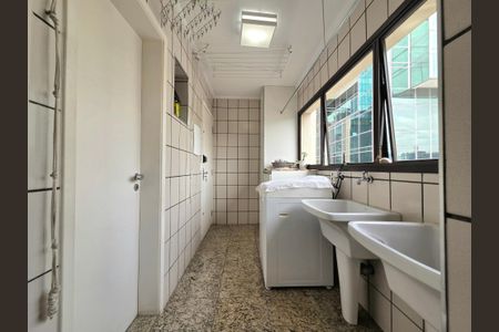 Apartamento à venda com 160m², 4 quartos e 3 vagasÁrea de Serviço