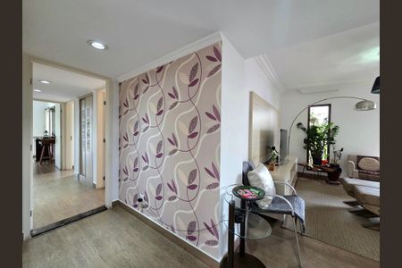 Apartamento à venda com 160m², 4 quartos e 3 vagasCorredor Sala