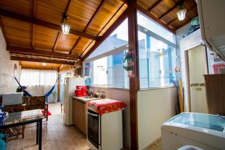 Apartamento à venda com 80m², 2 quartos e 1 vaga Apartamento à venda com 80m², 2 quartos e 1 vagaCobertura