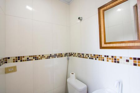 Apartamento à venda com 80m², 2 quartos e 1 vaga Apartamento à venda com 80m², 2 quartos e 1 vagaBanheiro de serviço