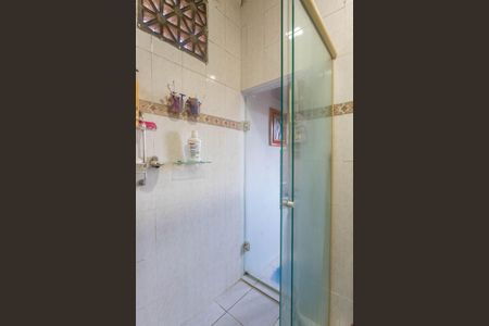 Casa à venda com 360m², 6 quartos e 2 vagas Casa à venda com 360m², 6 quartos e 2 vagasCasa 1 - banheiro