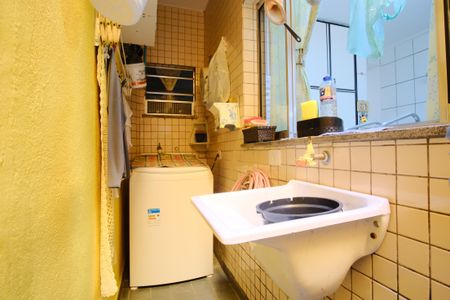 Casa para alugar com 175m², 4 quartos e 1 vagaÁrea de Serviço