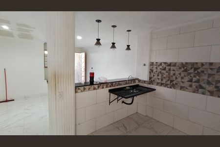 Cozinha de casa para alugar com 1 quarto, 40m² em Jardim Nova America, Suzano