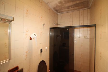 Casa para alugar com 250m², 2 quartos e 4 vagasBanheiro