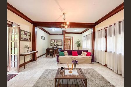 Casa à venda com 6 quartos, 600m² em Jacarepaguá, Rio de Janeiro