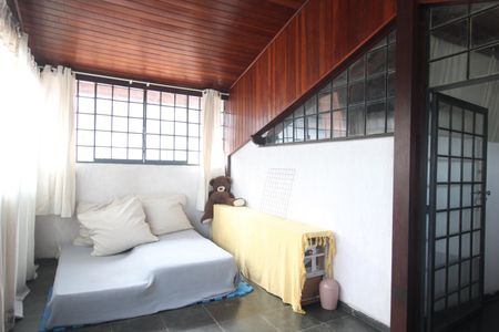 Casa de condomínio à venda com 229m², 5 quartos e 2 vagasTerraço