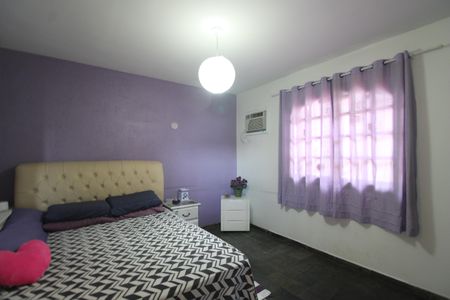 Casa de condomínio à venda com 229m², 5 quartos e 2 vagasQuarto 1