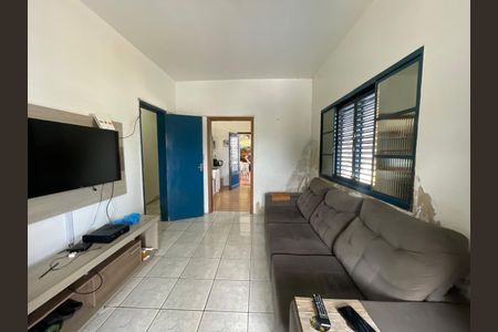 Casa para alugar com 3 quartos, 450m² em Diehl, Novo Hamburgo