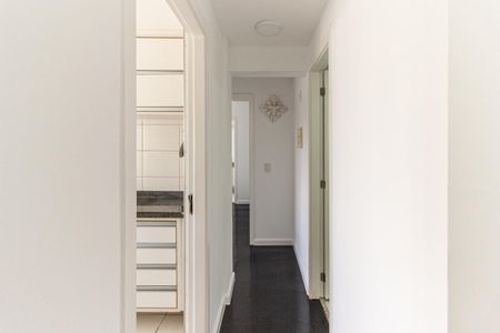 Corredor de apartamento à venda com 2 quartos, 58m² em Vila Buarque, São Paulo