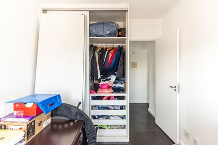 Apartamento à venda com 58m², 2 quartos e 1 vagaQuarto 2