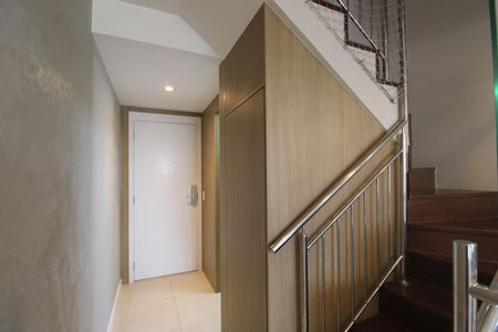Apartamento para alugar com 167m², 3 quartos e 2 vagasCorredor - Despensa 
