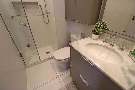 Apartamento para alugar com 167m², 3 quartos e 2 vagasBanheiro social