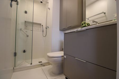 Apartamento para alugar com 167m², 3 quartos e 2 vagasBanheiro social