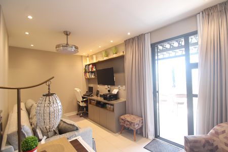 Apartamento para alugar com 167m², 3 quartos e 2 vagasEscritório