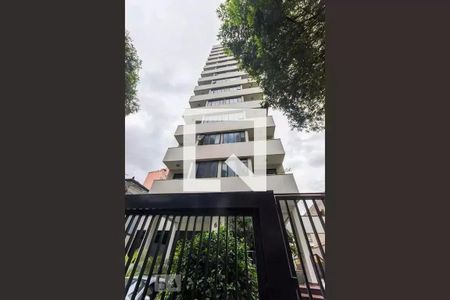 Apartamento à venda com 33m², 1 quarto e 1 vaga Apartamento à venda com 33m², 1 quarto e 1 vagaFachada
