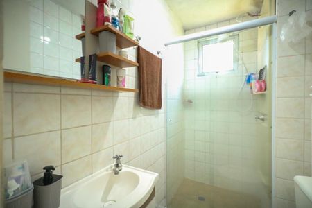 Apartamento à venda com 47m², 2 quartos e 1 vaga Apartamento à venda com 47m², 2 quartos e 1 vagaBanheiro