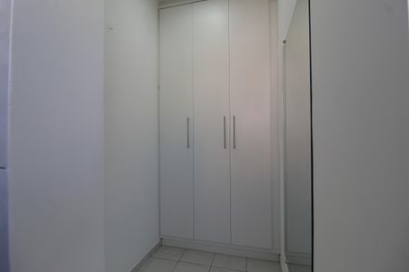 Apartamento para alugar com 70m², 2 quartos e 1 vagaCozinha e Área de Serviço