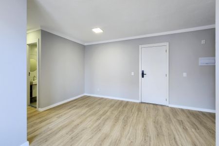 Apartamento à venda com 53m², 2 quartos e 1 vaga Apartamento à venda com 53m², 2 quartos e 1 vagaSala