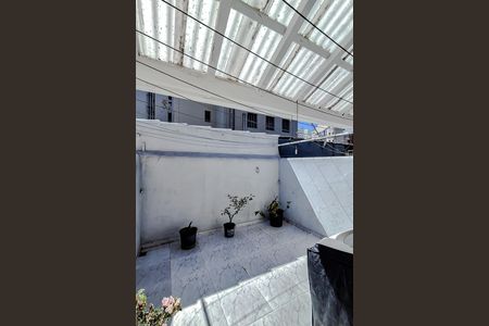 Casa para alugar com 110m², 2 quartos e sem vaga Casa para alugar com 110m², 2 quartos e sem vagaVaranda do Quarto 2