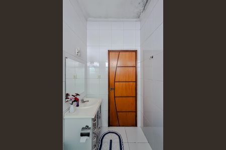 Casa para alugar com 110m², 2 quartos e sem vaga Casa para alugar com 110m², 2 quartos e sem vagaBanheiro