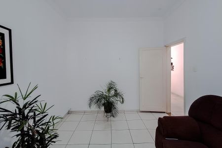 Casa para alugar com 110m², 2 quartos e sem vaga Casa para alugar com 110m², 2 quartos e sem vagaSala