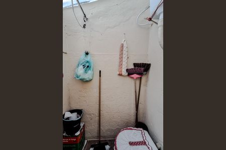 Casa para alugar com 110m², 2 quartos e sem vaga Casa para alugar com 110m², 2 quartos e sem vagaBanheiro de serviço