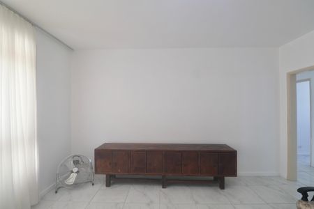 Apartamento para alugar com 90m², 2 quartos e 1 vaga Apartamento para alugar com 90m², 2 quartos e 1 vagaSala