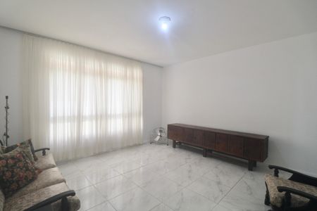 Apartamento para alugar com 90m², 2 quartos e 1 vaga Apartamento para alugar com 90m², 2 quartos e 1 vagaSala