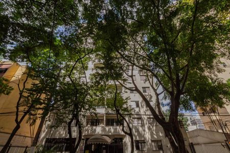 Apartamento para alugar com 72m², 2 quartos e 1 vaga