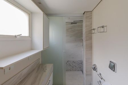 Apartamento para alugar com 72m², 2 quartos e 1 vaga