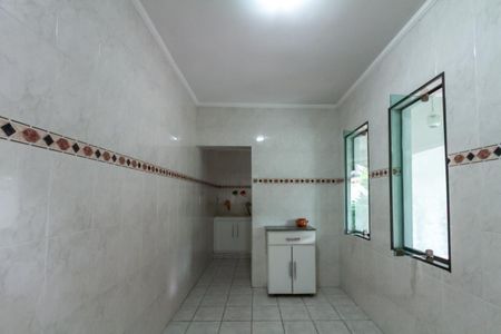 Casa à venda com 200m², 3 quartos e 2 vagasÁrea de Serviço