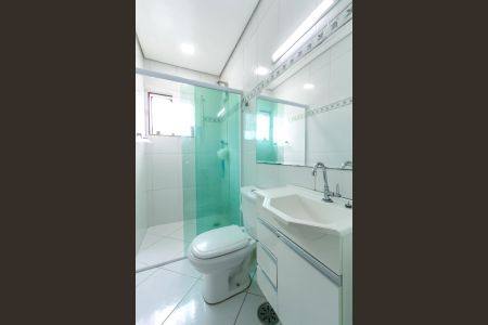 Casa à venda com 200m², 3 quartos e 2 vagasBanheiro Social