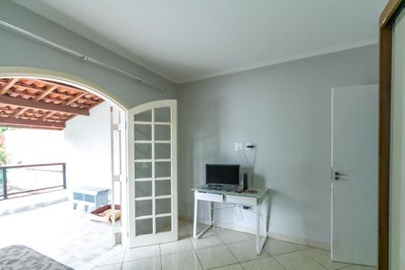 Casa à venda com 200m², 3 quartos e 2 vagasQuarto 1