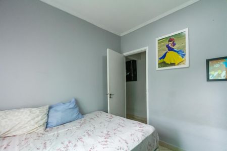 Casa à venda com 200m², 3 quartos e 2 vagasQuarto 2