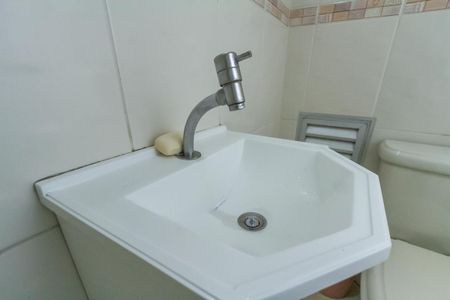 Casa à venda com 200m², 3 quartos e 2 vagasLavabo